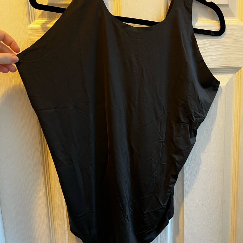 YITTY Black Sleeveless Shapewear Top